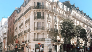 Parijs header - Treasure Travels