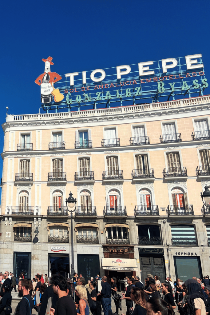 Puerto del Sol Madrid - Treasure Travels